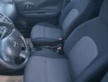 Nissan March-7