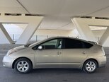 Toyota Prius-3