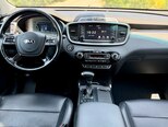 Kia Sorento-8