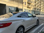 Hyundai Azera-9