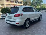 Hyundai Santa Fe-11