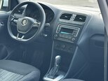 Volkswagen Polo-13