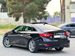 Hyundai Sonata-4