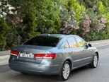 Hyundai Sonata-12