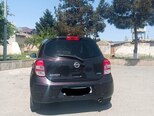 Nissan March-8