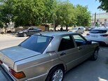 Mercedes 190-5