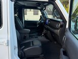 Jeep Wrangler-17