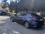 Hyundai Elantra-9