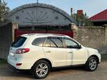 Hyundai Santa Fe-5
