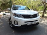 Kia Sorento-1
