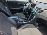 Hyundai Sonata-2