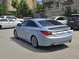 Hyundai Sonata-8