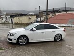 Chevrolet Cruze-12