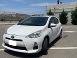 Toyota Aqua-2