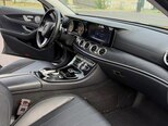 Mercedes E 300-19