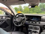 Mercedes E 300-11