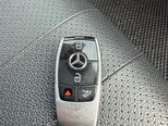 Mercedes E 300-14