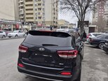 Kia Sorento-13