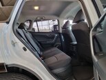 Toyota RAV4-27