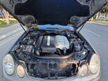 Mercedes E 220-17