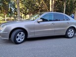 Mercedes E 220-13