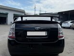 Toyota Prius-8