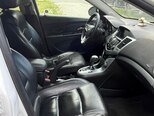 Chevrolet Cruze-13