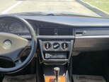 Mercedes 190-9