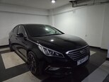 Hyundai Sonata-2