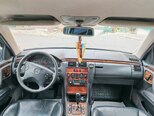 Mercedes E 240-7