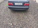 Mercedes E 280-7