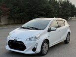 Toyota Aqua-3