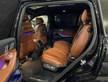 BMW X7-11