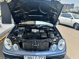 Mercedes E 200-7