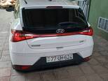 Hyundai i20-11