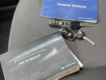 Hyundai Accent-5