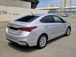 Hyundai Accent-7
