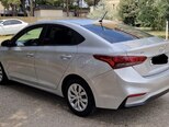 Hyundai Accent-8