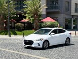 Hyundai Elantra-8