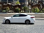 Hyundai Elantra-5