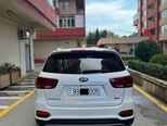 Kia Sorento-4