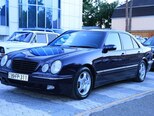 Mercedes E 240-7
