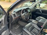 Toyota Land Cruiser-13