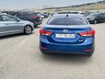 Hyundai Elantra-3