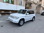 Mitsubishi Pajero io-13