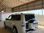 Mitsubishi Pajero-6