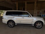Mitsubishi Pajero-3