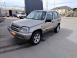 Chevrolet Niva-4