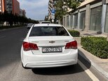 Chevrolet Cruze-17