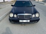 Mercedes E 230-1